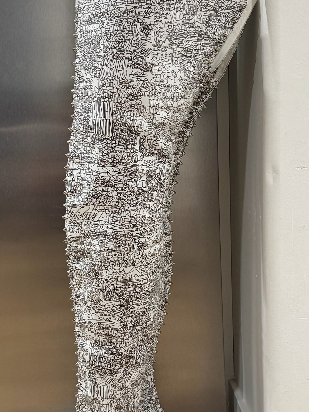 Christian Louboutin White Graffiti Spiked Over-The-Knee Boots Size 40 or 9. - Picture 12 of 16